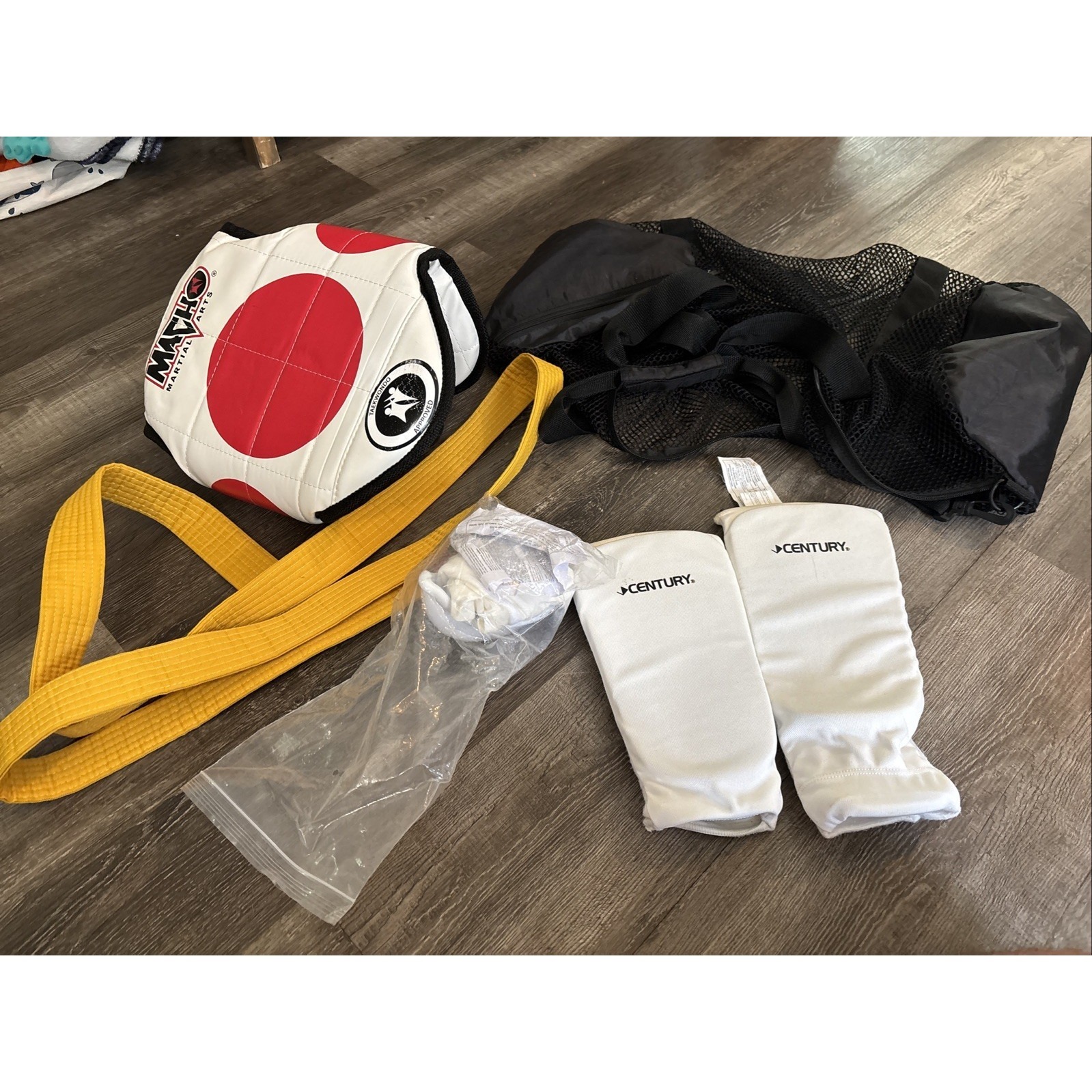 Macho Martial Arts Kids, Vest, Pads Underwear And Cup, Yellow Belt Read